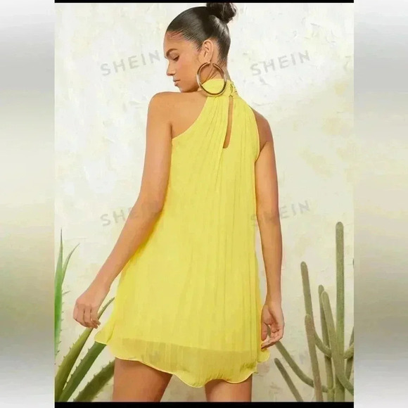 NWT SHEIN Haute Neck Tie Pleated Dress-Yellow-Size M - Picture 3 of 13